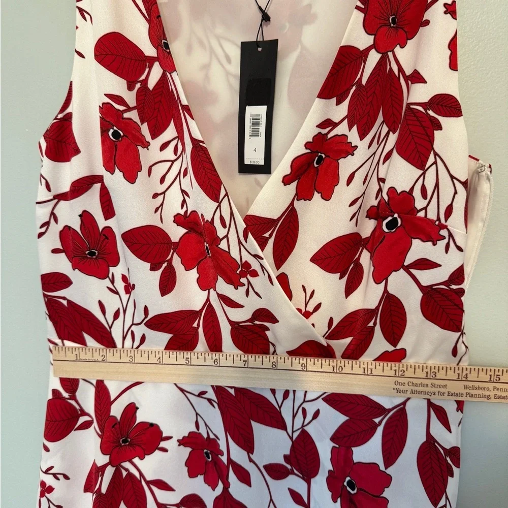 Banana Republic Dress Red and White Floral Leaf Faux Crossover Size 4 NWT - Picture 5 of 13